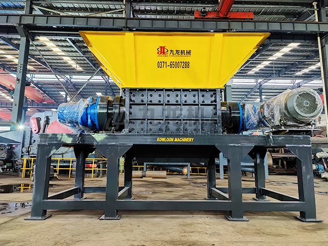 撕碎機(jī) 撕碎機(jī)